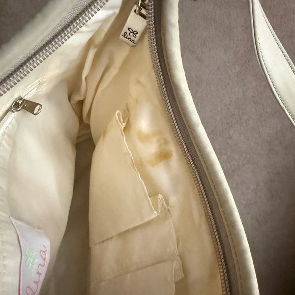 Lina Cream Textured Shoulder Bag - Picture 4 of 5